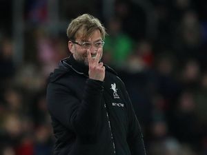 Bukan Penampilan yang Brilian dari Liverpool, tapi Cukup untuk Amankan Tiga Poin