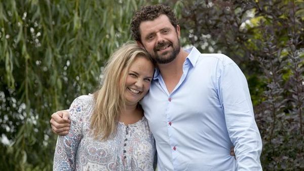 Wanita Ini Tulis Kisahnya yang Jatuh Hati kepada Tunawisma