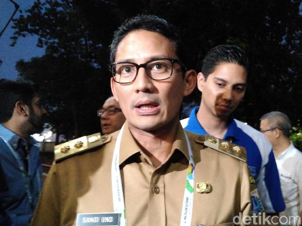 Soal Stadion untuk Persija, Sandiaga: Selesainya Mungkin 2,5 Tahun Soal Stadion untuk Persija, Sandiaga: Selesainya Mungkin 2,5 Tahun