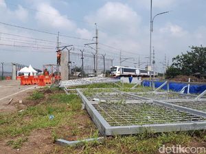 Usai Roboh Timpa Petugas, Gerbang Kereta Bandara Kini Diperbaiki