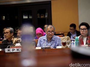 Di DPR, KPK Ungkap Penyidikan Sosok FA di Kasus Satelit Bakamla Di DPR, KPK Ungkap Penyidikan Sosok FA di Kasus Satelit Bakamla