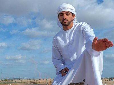 Siap-siap Jatuh Cinta! Pangeran Ganteng Dubai Ini Terkenal Romantis
