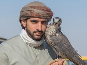 7 Pangeran Ganteng dan Tajir Melintir yang Masih Betah Menjomblo