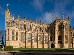 Melihat Gereja Tempat Pangeran Harry dan Meghan akan Menikah