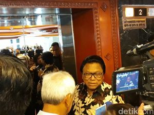 Mundur dari Kursi Wakil Ketua MPR, OSO: Terlalu Sibuk di DPD Mundur dari Kursi Wakil Ketua MPR, OSO: Terlalu Sibuk di DPD