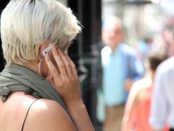 Biaya Telekomunikasi Warga Australia Selatan Lebihi Tagihan Listrik