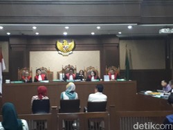 Politikus PPP: Ganjar Bilang Jangan Terima Apa Pun Terkait e-KTP