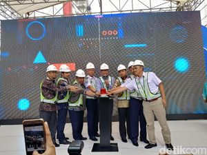 Pencanangan LRT Metro Kapsul Bandung Dimulai Pencanangan LRT Metro Kapsul Bandung Dimulai