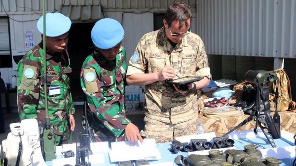 Tim UNIFIL Periksa Perlengkapan Operasional Pasukan Garuda