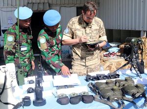 Tim UNIFIL Periksa Perlengkapan Operasional Pasukan Garuda