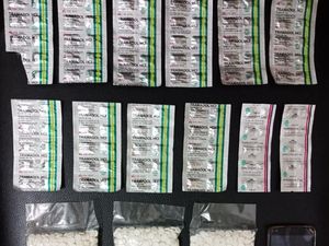 Bawa 3.000 Pil PCC Dalam Tas, Pria Ini DItangkap Polisi