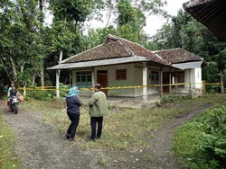 Rumah Digeledah Densus, Rizal Diduga Pelempar Bom Molotov di Banyuwangi