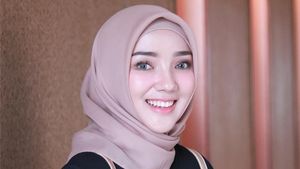 Hijabers Indonesia Ini Disebut Mirip Aktris Korea, Setuju?