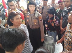 Susi Cek Pendataan Kapal Cantrang di Rembang