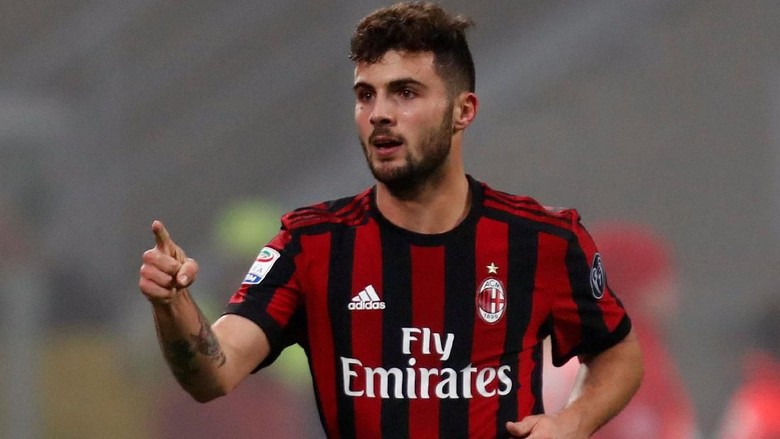Pisah dari Adidas, Milan Gandeng Puma Pisah dari Adidas, Milan Gandeng Puma