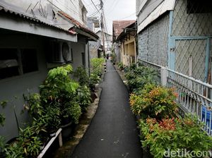 Melihat Lokasi Pelecehan Seksual di Gang Sempit Cipinang