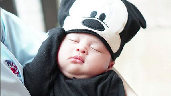 Aih! Lucunya Baby Rapha, Jagoan Cilik Sandra Dewi-Harvey Moeis