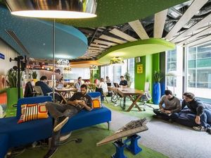 Perosotan, Gym, hingga Tempat Tidur Siang! Kantor Google Bikin Betah Perosotan, Gym, hingga Tempat Tidur Siang! Kantor Google Bikin Betah