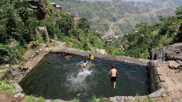 Foto: Kehidupan di Pegunungan Yaman yang Orang Jarang Tahu