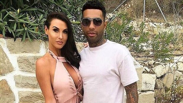 Mantan Pemain Arsenal dan Liverpool Ini Beraksi di Situs Porno?