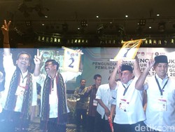 Survei Indo Barometer: Djarot-Sihar 26%, Edy-Ijeck 25,8%