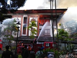 Kebakaran Gedung Pemprov Bali Diduga Akibat Korsleting