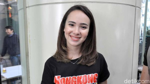 Pamela Bowie Kok Tak Mau Ditanya soal Pacar Sih?