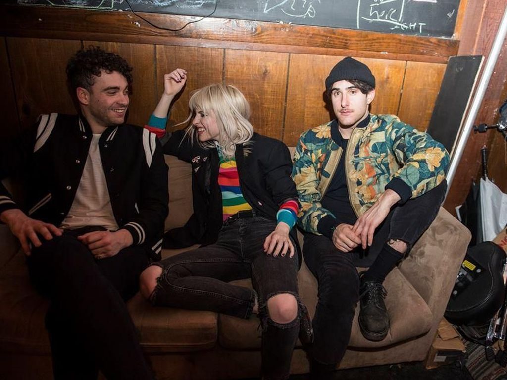 Promotor Sebut Tak Ada Info Hayley Paramore Sakit Sebelumnya Promotor Sebut Tak Ada Info Hayley Paramore Sakit Sebelumnya