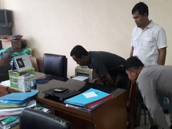 Pencuri Uang Tulis Pesan Khusus di Tembok RS Arjawinangun Cirebon