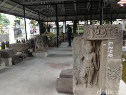 Melihat Koleksi Benda Purbakala di Rumah Arca Boyolali