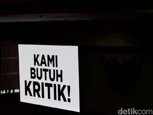 Bamsoet Pertaruhkan Jabatannya Jika Pengkritik DPR Dikriminalisasi Bamsoet Pertaruhkan Jabatannya Jika Pengkritik DPR Dikriminalisasi