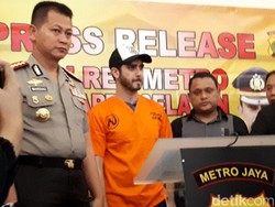 Renata Kusmanto dan Anak-anaknya Saksikan saat Fachri Albar Ditangkap Polisi