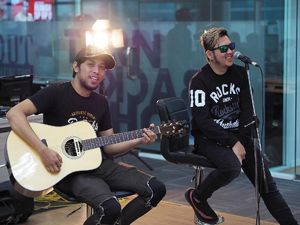 Menikmati Syahdunya Valentine Bersama Five Minutes di detikcom