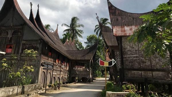 Mau Dipercantik Jokowi, Ini Lho Kampung Adat Saribu Rumah Gadang