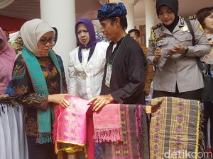 Mufidah Kalla Nilai Tenun Baduy Bisa Jadi Produk Fashion Unggulan Mufidah Kalla Nilai Tenun Baduy Bisa Jadi Produk Fashion Unggulan