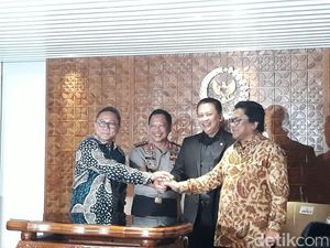 Kapolri, Bamsoet, Zulkifli, OSO Teken MoU Keamanan Kompleks Parlemen