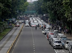 Besok Ada Pembuatan SIM Umum Murah untuk Taksi Online