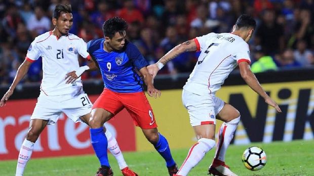 Suporter setia JDT, BOS, akan datang ke SUGBK untuk mendukung tim kesayangan mereka. (