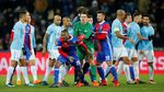 Foto: City Menang Telak di Markas Basel