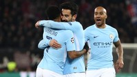 Foto: City Menang Telak di Markas Basel
