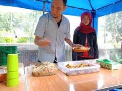 Oasis Kaum Papa itu Bernama Podjok Halal