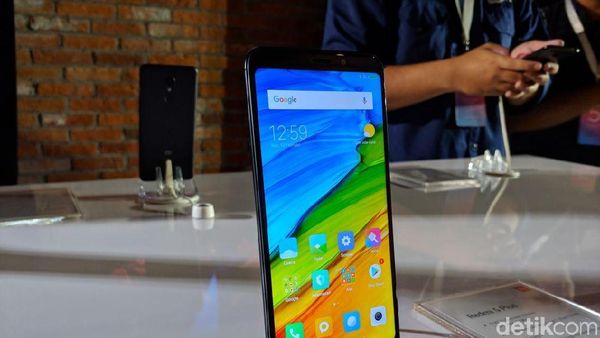 Inilah Redmi 5 dan Redmi 5 Plus yang Menggoda Kantong