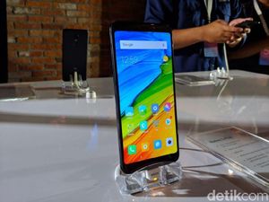 Inilah Redmi 5 dan Redmi 5 Plus yang Menggoda Kantong