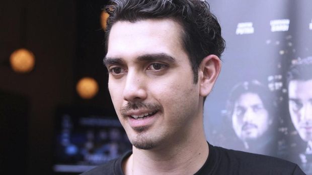 Fachri Albar membintangi sederet film besar.