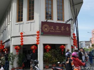 Foto: Tempat Minum Teh Bernuansa Zaman Old di Ibukota Foto: Tempat Minum Teh Bernuansa Zaman Old di Ibukota