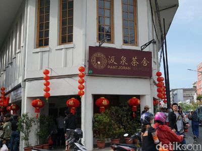Foto: Tempat Minum Teh Bernuansa Zaman Old di Ibukota