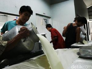 Industri Bakal Tetap Serap Susu Lokal