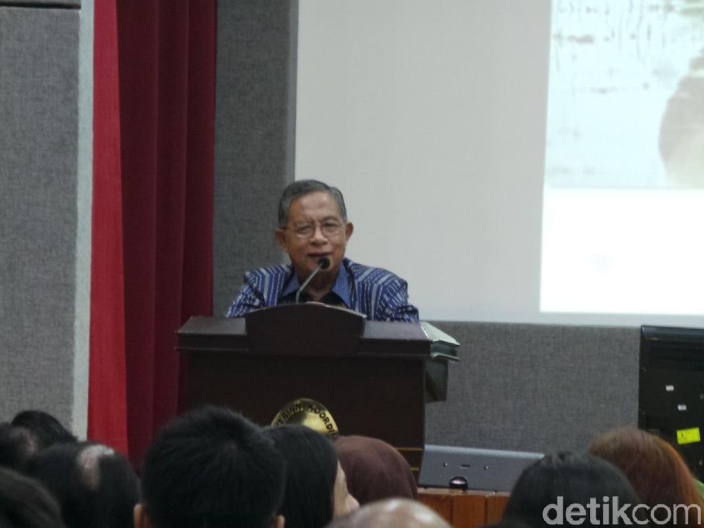 Darmin: Dana Desa Tak Cuma untuk Jalan, Tapi Juga Lumbung Darmin: Dana Desa Tak Cuma untuk Jalan, Tapi Juga Lumbung