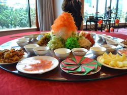 Sambut Tahun Anjing dengan Bersantap Lezat di Restoran Berbintang Ini