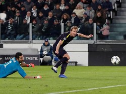 Kane Samai Rekor Gerrard, Juga Lebih Cepat Menorehkannya